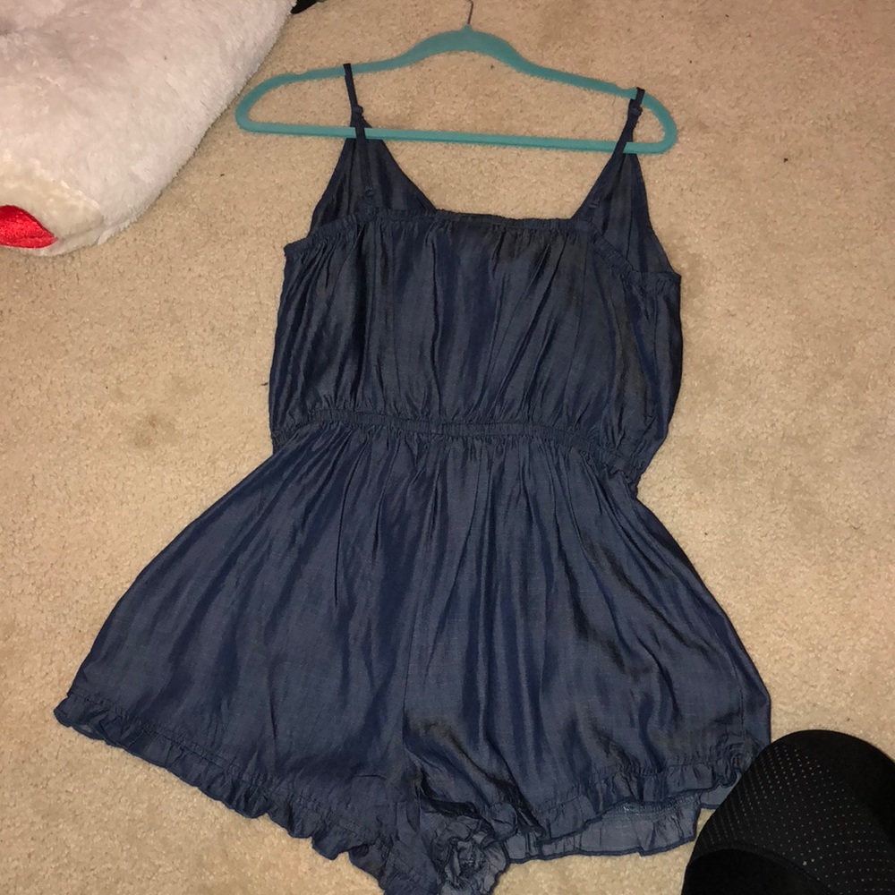 Mossimo Romper - Picture 2 of 3